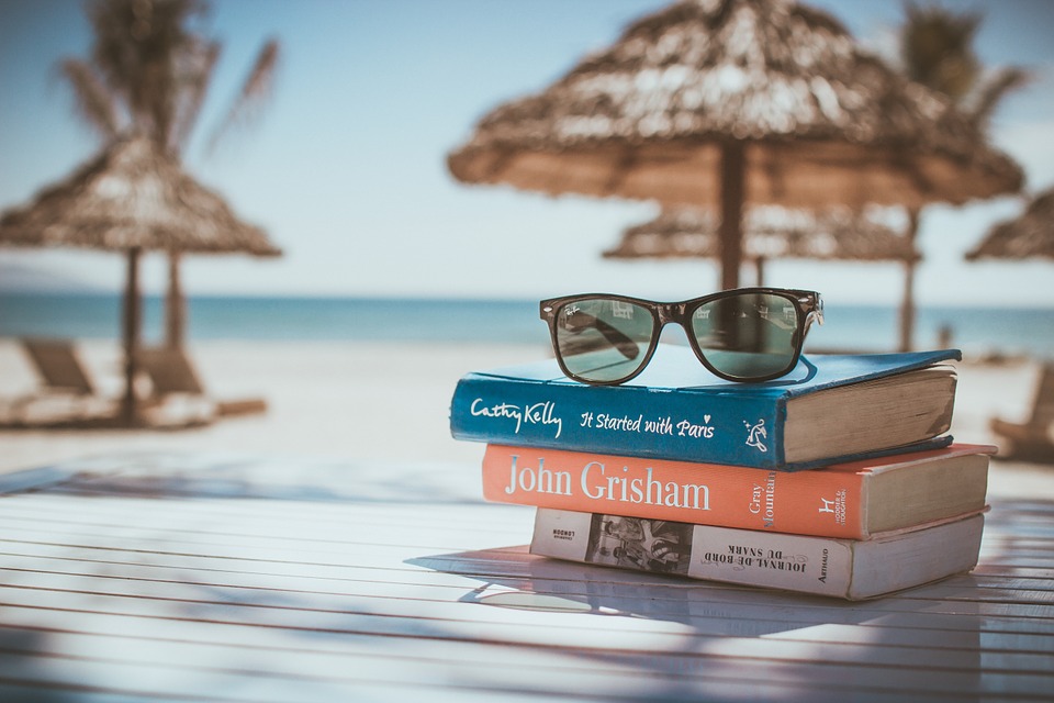 5 атмосферных книг для летнего настроения